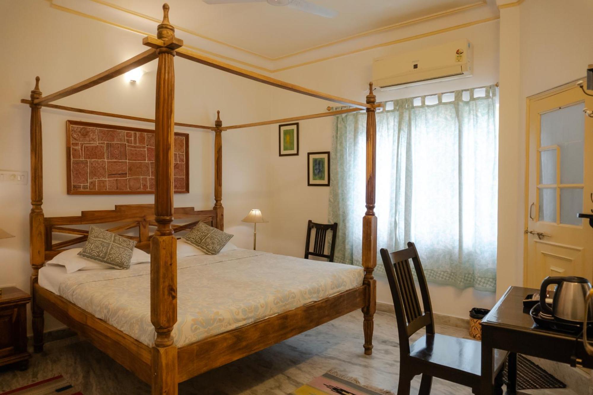 Hotel Pratap Bhawan Udajpur Zewnętrze zdjęcie