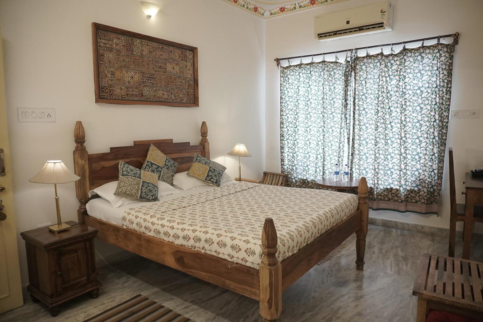 Hotel Pratap Bhawan Udajpur Zewnętrze zdjęcie
