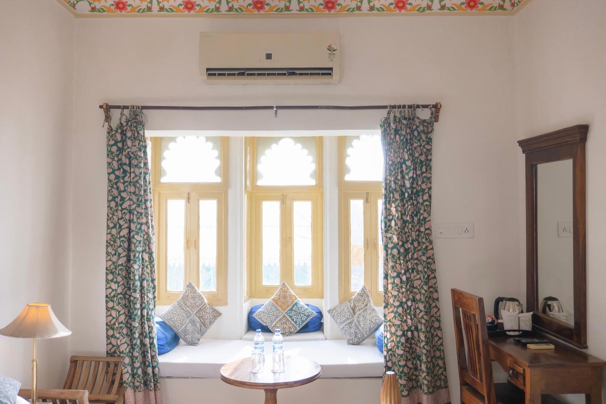 Hotel Pratap Bhawan Udajpur Zewnętrze zdjęcie